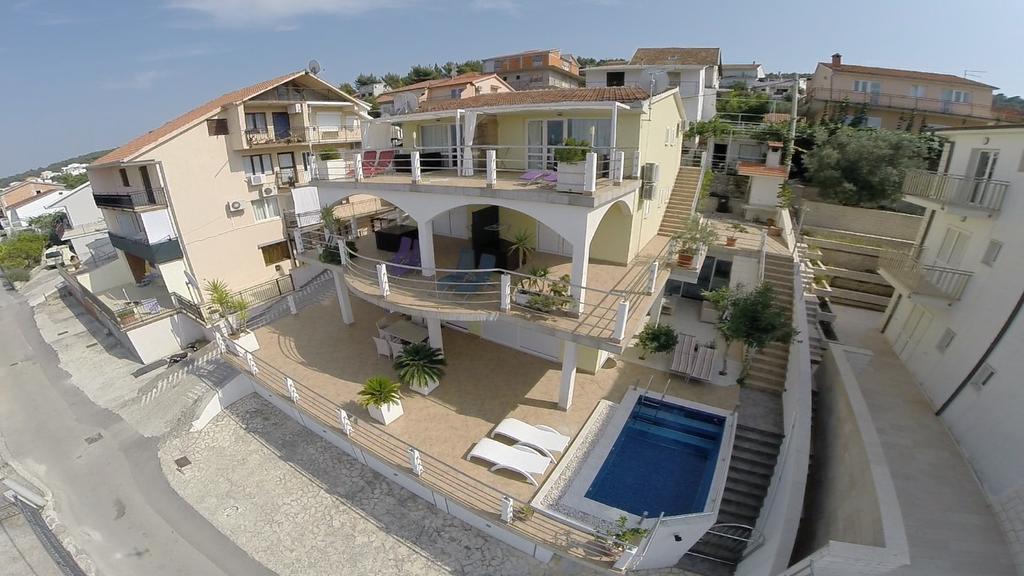 Palace View Trogir Buitenkant foto